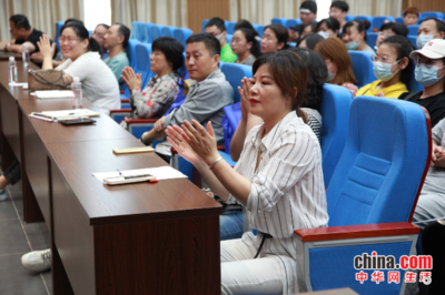 山東煙臺芝罘區成功舉辦《2021年山東高考政策及志愿填報說明會》